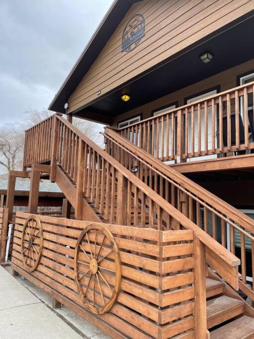 Parkway Yellowstone Guest House Apartment #5 Gardiner Exterior photo